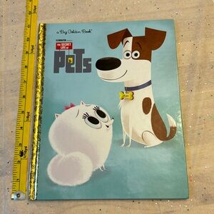 COPY - 🍀2/10.00🍀The Secret Life of Pets A Big Golden Book animated cat/dogs har…